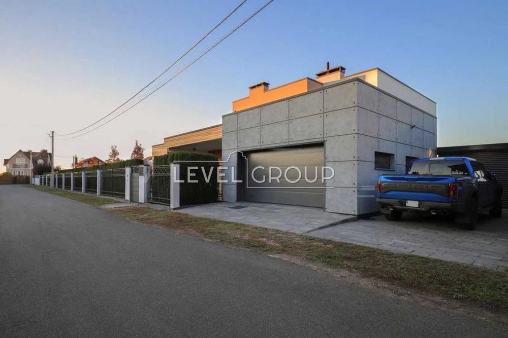 Продаж сучасного будинку з басейном та озером, 10 км від Києва,Осещина