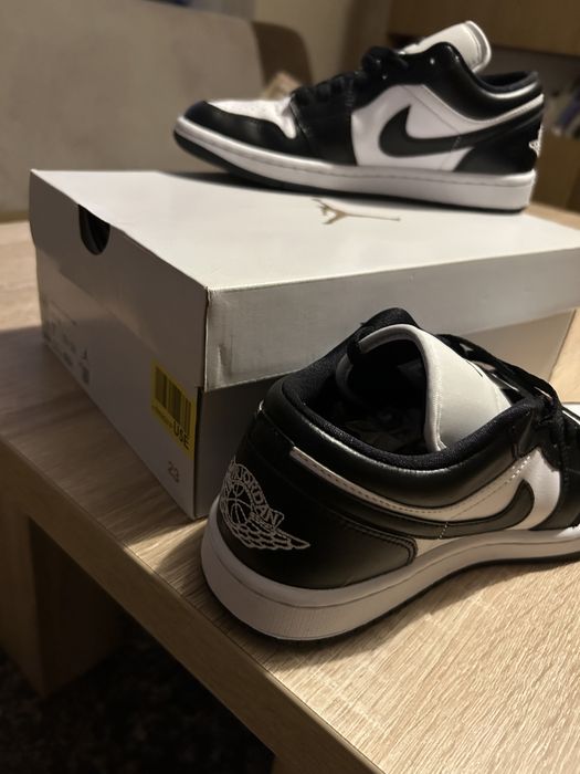 Nike Air Jordan Low