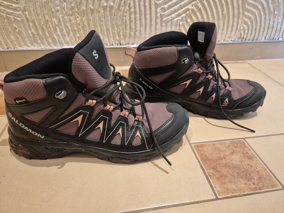 Byty trekkingowe Salomon rozmiar 42 brązowe