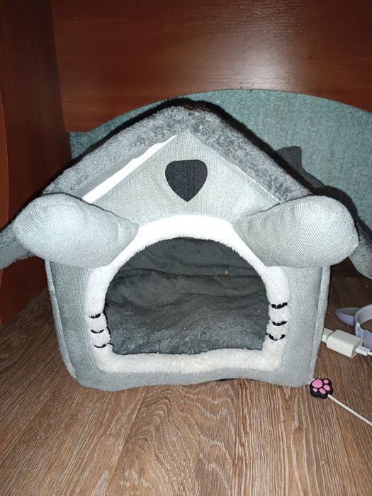 Будиночок -ліжанка.