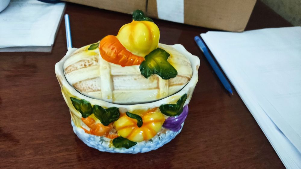 Фарфорові статуетки