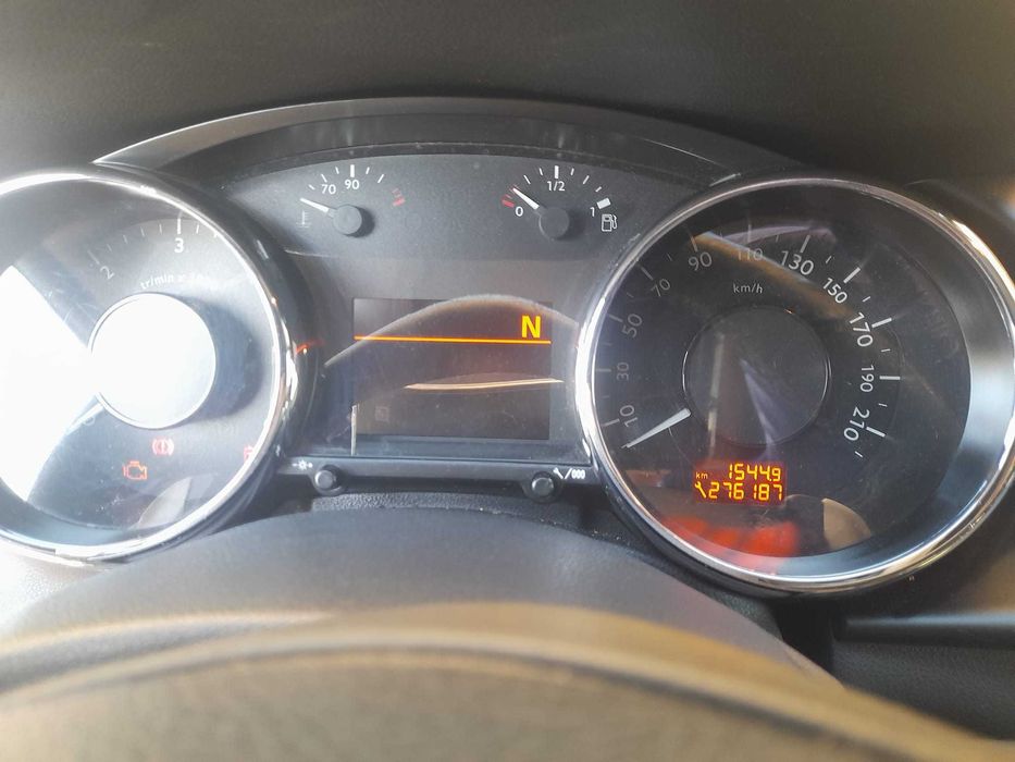 PEUGEOT 3008 1.6 HDi sport automático