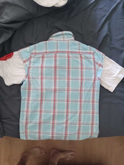 T shirt com botões