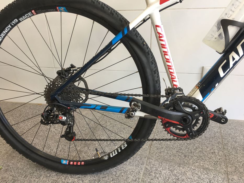 Cannondale carbono btt carbono