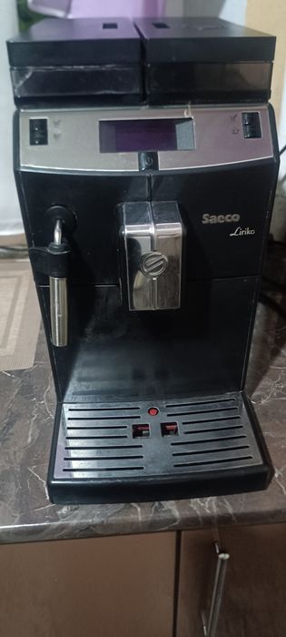 Легендарна кавомашина Saeco Lirika Black