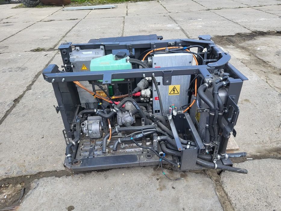 Kompletny system hybrydowy Volvo – akumulator HV, BDU, przetwornica, wiązka, BDU – NOWE