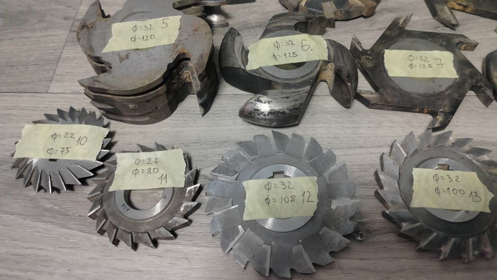 Фрези по деревині