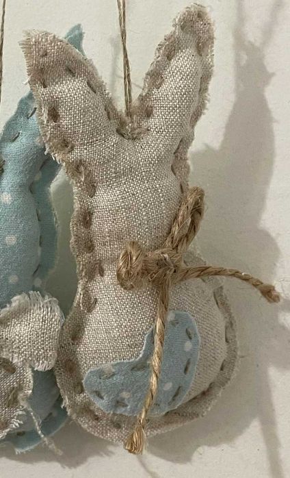 Komplet 5 lnianych zajączków – zawieszki handmade