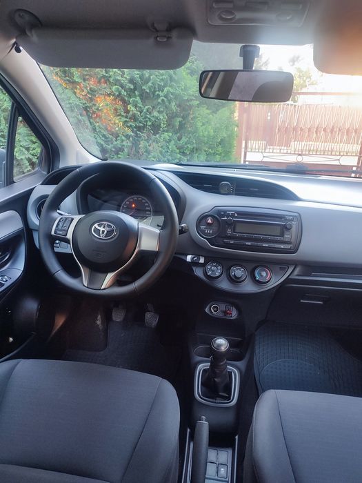 Sprzedam nie zawodną Toyotę Yaris 1.0
