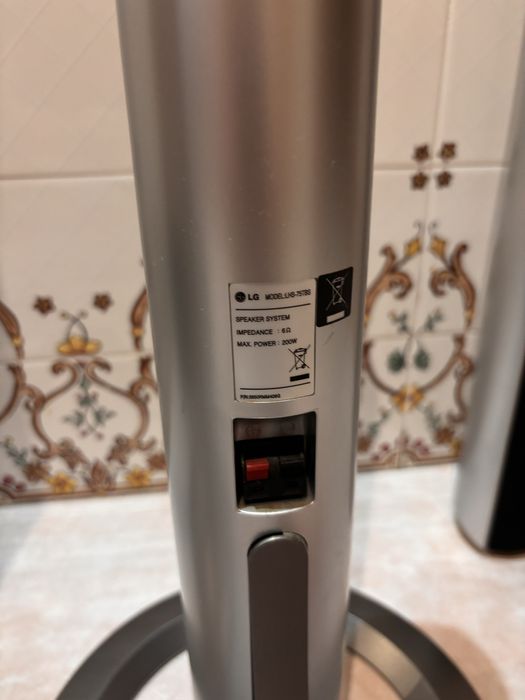 Colunas home cinema LG