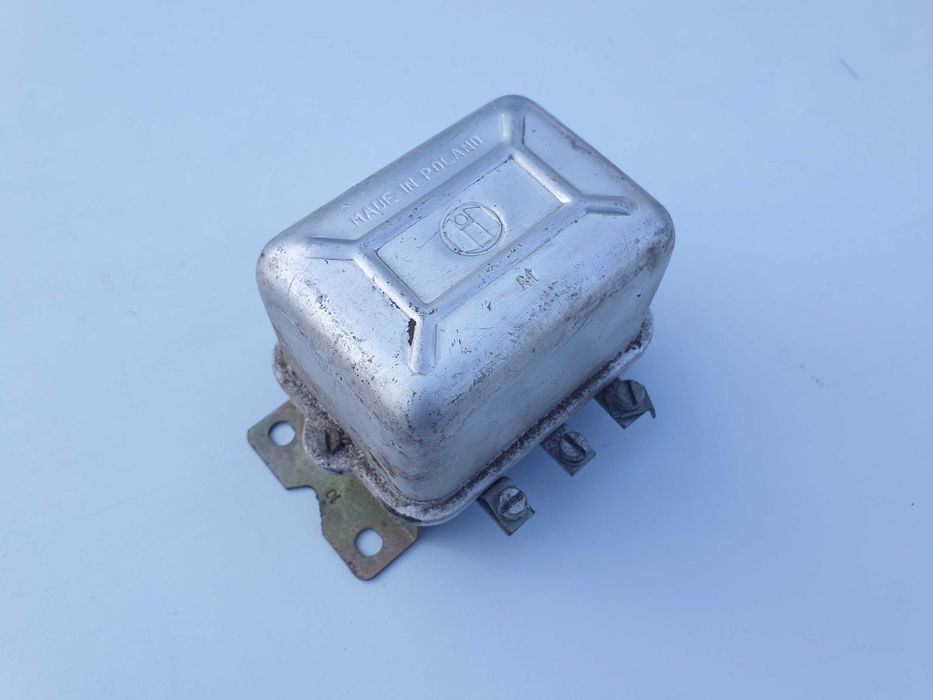 Regulator napięcia   FSO Warszawa    Syrena FSM    Elmot A1   Żuk Nysa