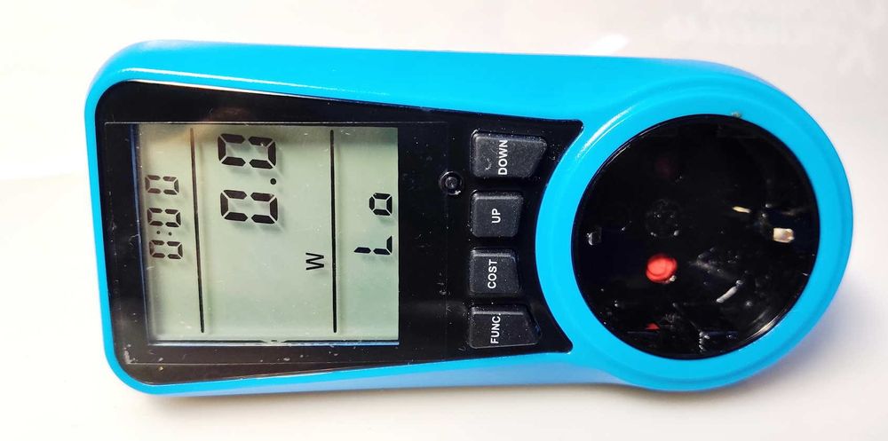 Ваттметр, вольтметр, амперметр, счетчик электроэнергии розетка энергом