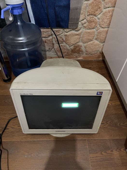 Монитор Samsung 793df