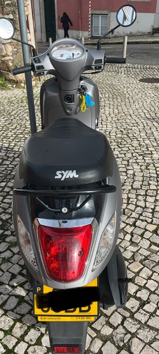 Mota 50 CC impecável