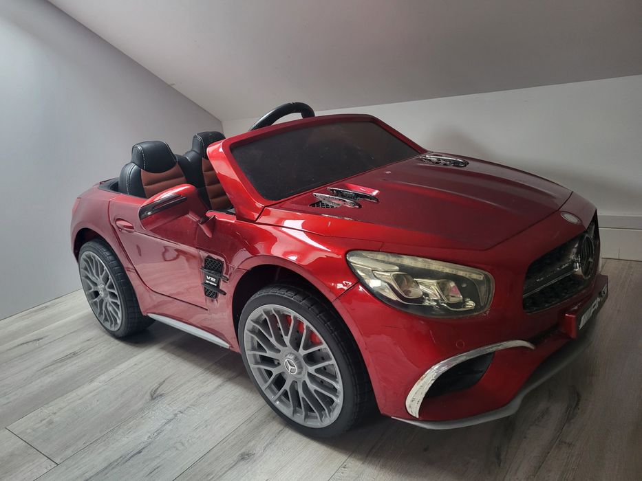 REZERWACJA Auto na akumulator MERCEDES na 2 dzieci czerwony