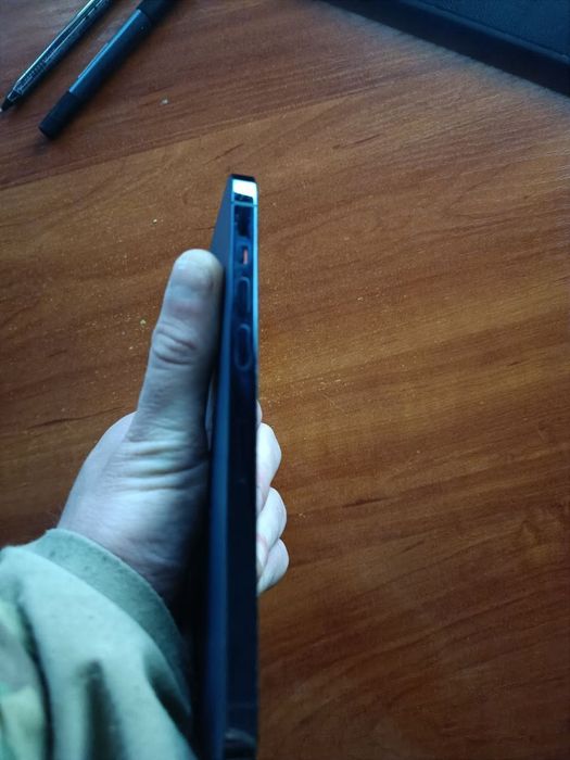 Продам айфон 12 pro max 128gb