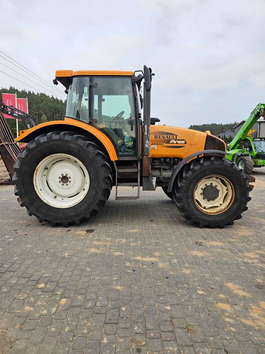 Ciągnik Renault Ares 696 RZ