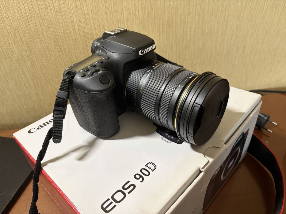 Canon EOS 90D + Sigma 17–50mm f/2.8