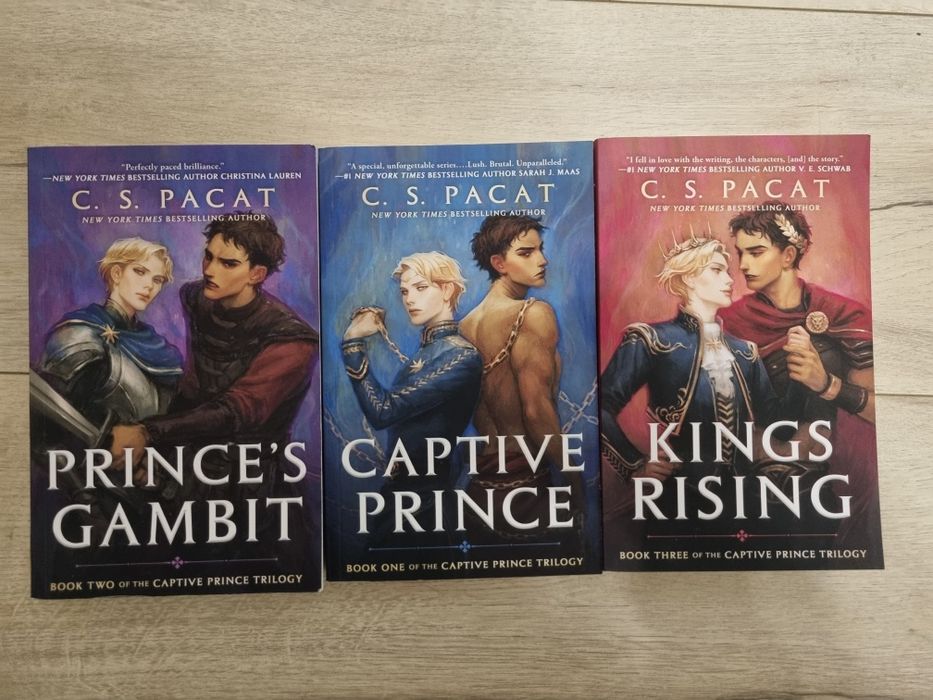 Trylogia książek zniewolony książe / captive prince po angielsku