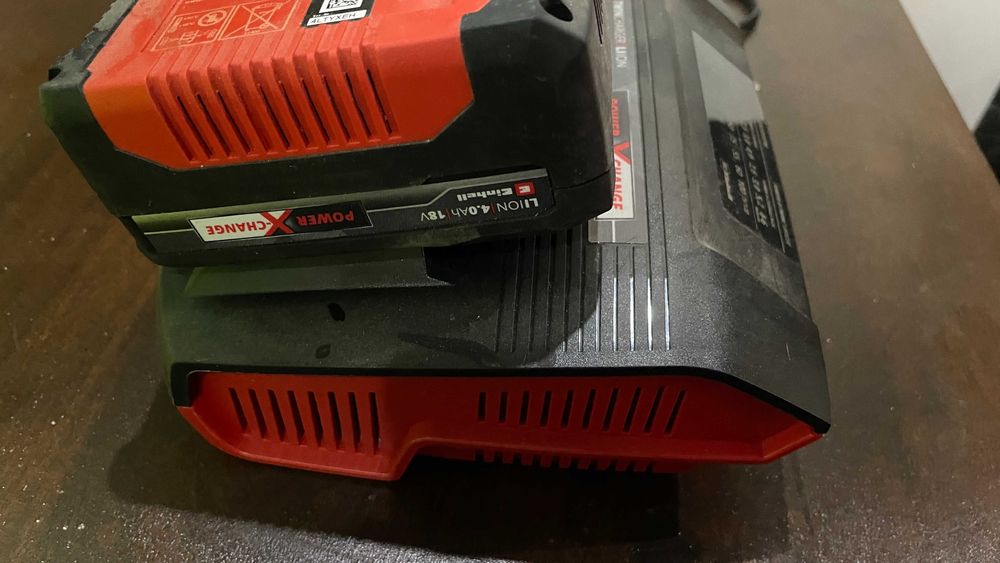 Einhell 18V 4Ah akumulatory oraz ładowarki