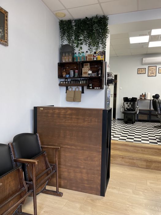 Recepcja do salonu beauty biurko drewno + stal