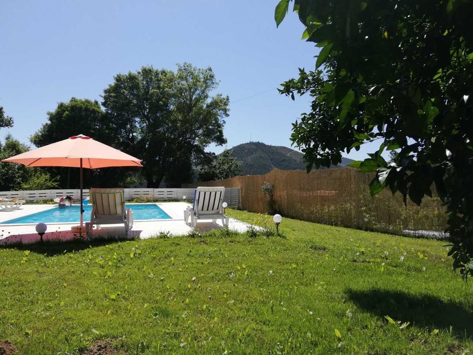 Casa em Castelo de Paiva, Férias, Fins de Semana, Totalmente Equipada