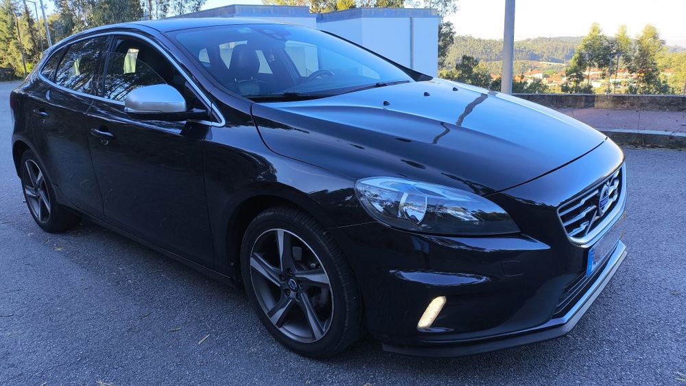 Volvo V40 D2 1.6 R-DESIGN foto 4