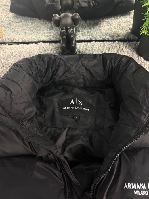 Armani Exchange чоловіча жилетка безрукавка | чорна | Армані жилетка чорна чоловіча Безрукавка армані Ексчейндж
