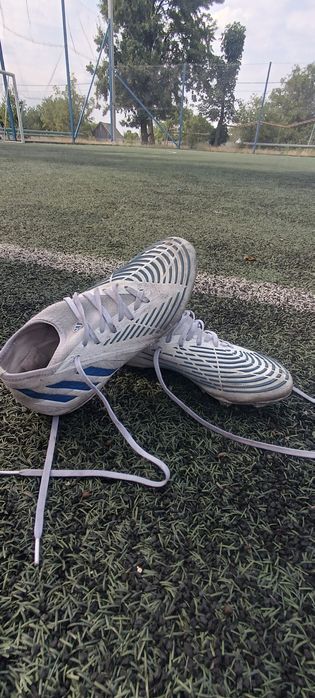 Бутси Адидас предатор