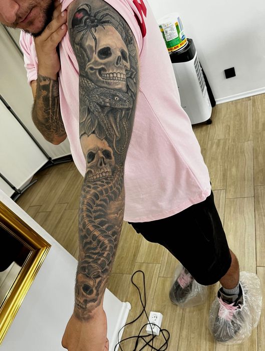 Tatuaż artystyczny – black & grey / realistyczne projekty (Śląsk )