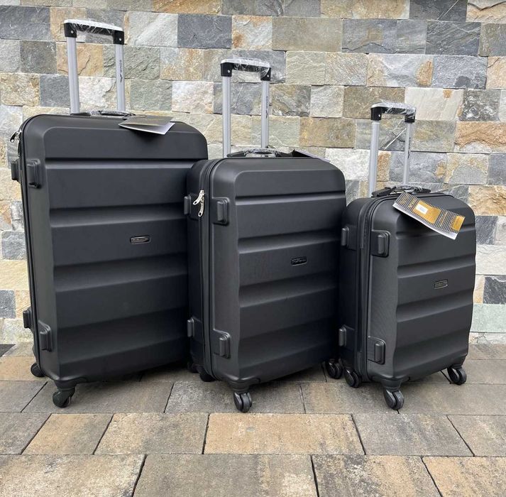 Дарницький рн Валіза Сумка дорожная Чемодан на колесах велика середня