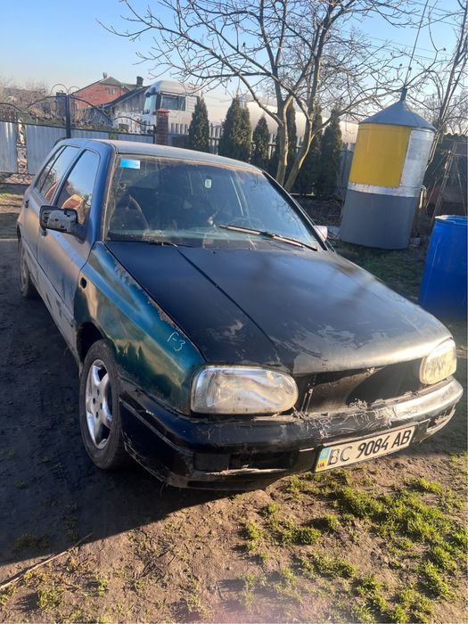 Продам гольф 3 в нормально у стані