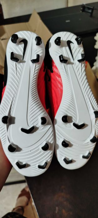 Chuteiras Phantom GX Club Dynamic Fit FG/MG (EUR 39)