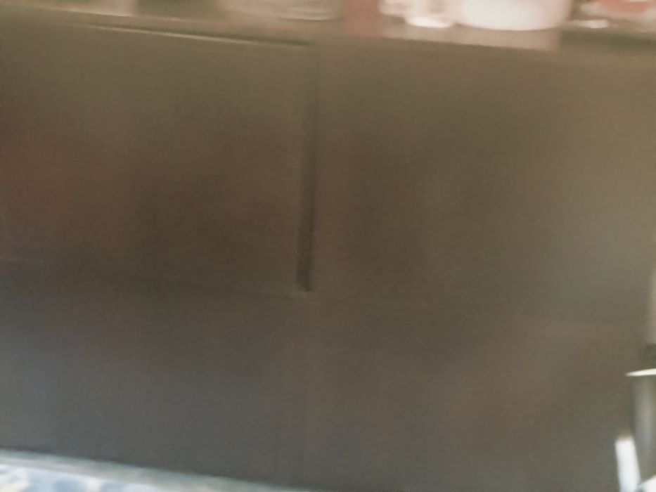 Aparador de 2 metros com. 6 portas