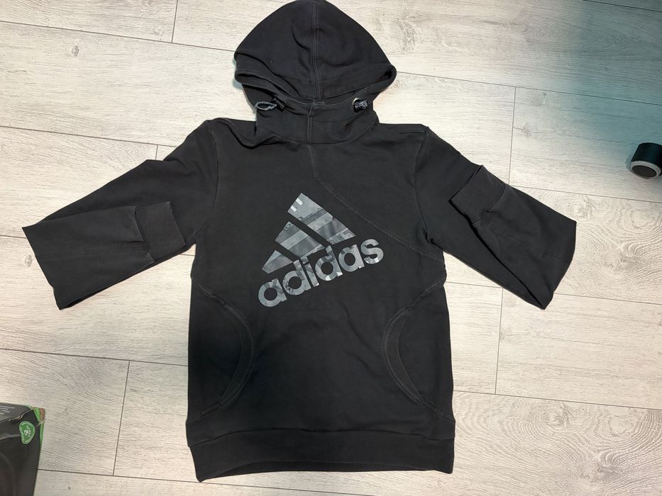 Bluza Adidas czarna S – stan bardzo dobry