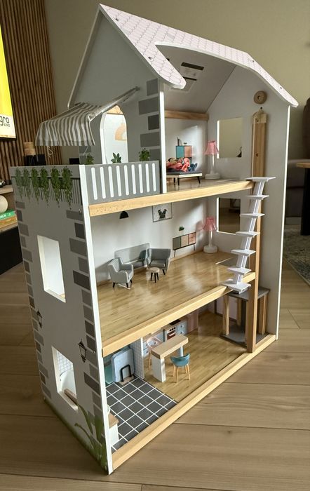 Drewniany domek dla lalek XXL