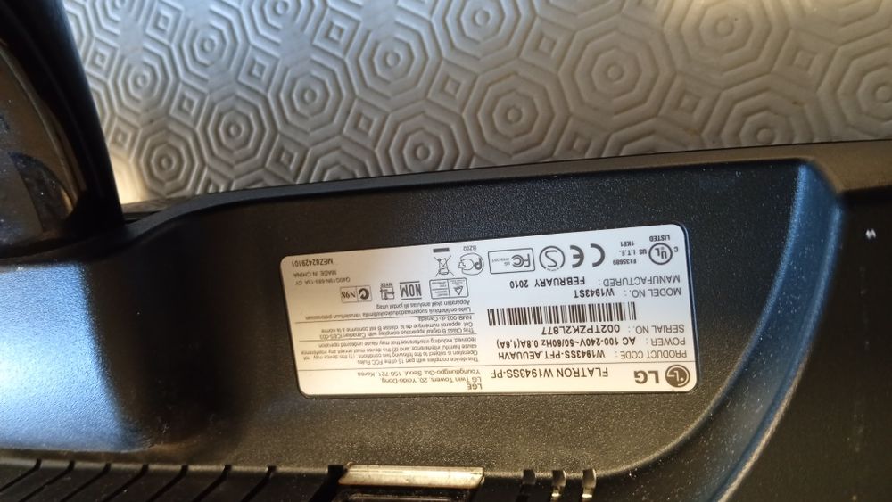Monitor LG 17 pulgadas 100 por cento funcional