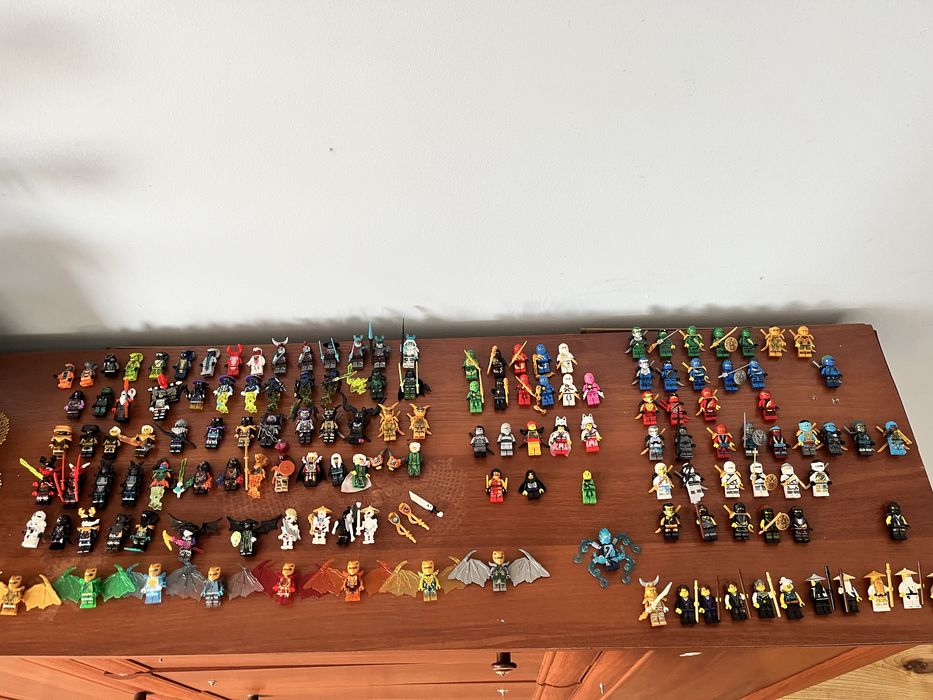 Фігурки лего ніндзяго,лего фігурки,зброя