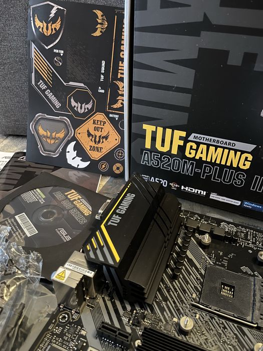 Motherboard Asus tuf gaming A520M-PLUS II garantia