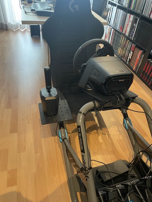 Logitech Pro wheel + Pro Pedals + RS Shifter/Handbrake + Playseat