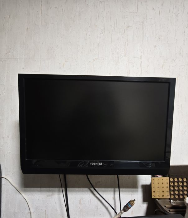 Продам телевізор Toshiba.