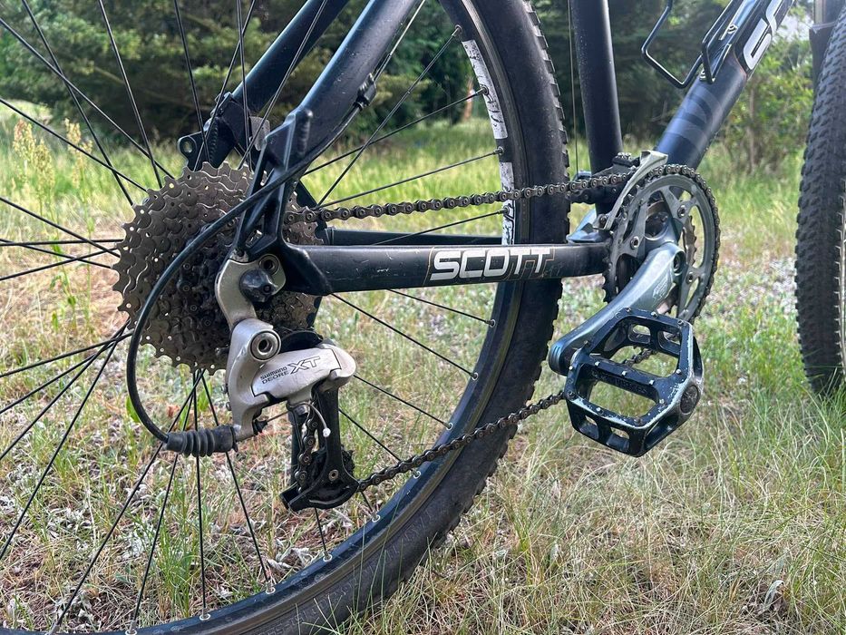 Rower Scott Boulder. Rama L
