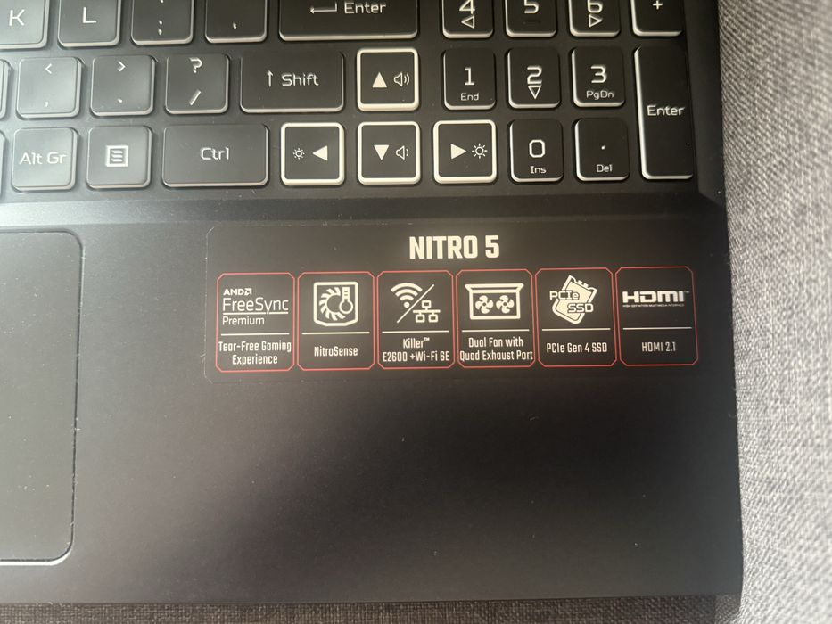 Acer Nitro 5 AN515-46 | Ryzen 5 6600H | RTX 3060 | 16 GB RAM | 165 Hz