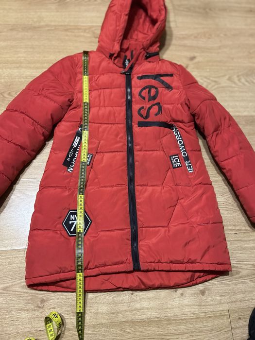 Kurtka zimowa . Wzrost  146 cm