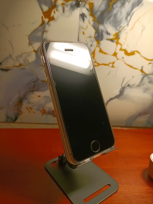 Iphone se 2016 (1) 16GB 100%