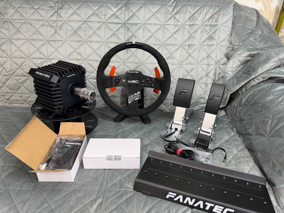 Ігрове кермо Fanatec CSL DD 5Nm REF + WRC Wheel + CSL Pedal REF XBOX/PC