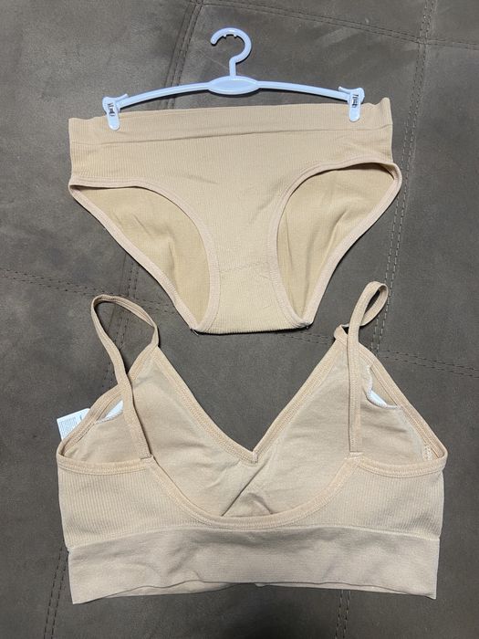 Комплект белья, топ и трусики