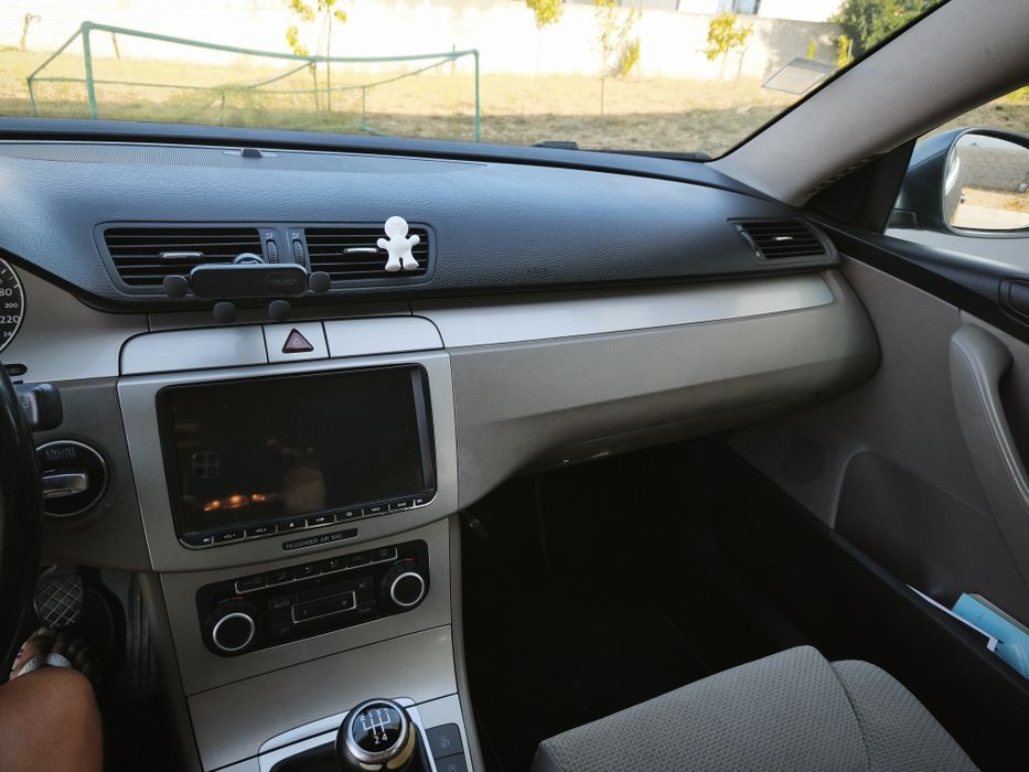 VW Passat 2010 1.6 TDI