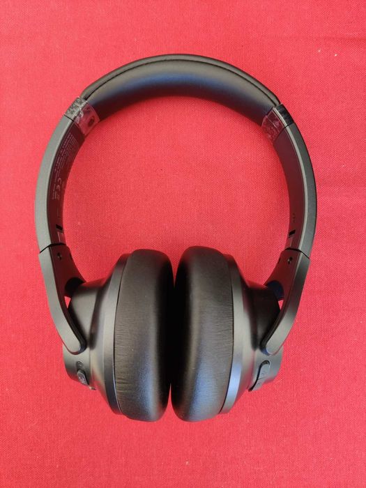 Auscultadores soundcore Life Q20