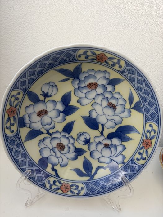 Prato de porcelana chinenes